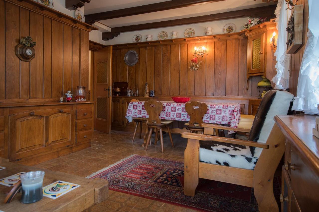 Casa Vacanze 5 Torri Apartment Cortina d'Ampezzo Luaran gambar